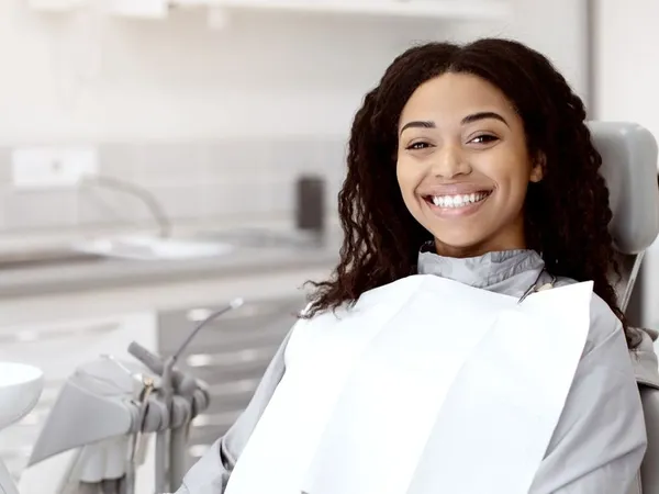 Implant supported overdenture